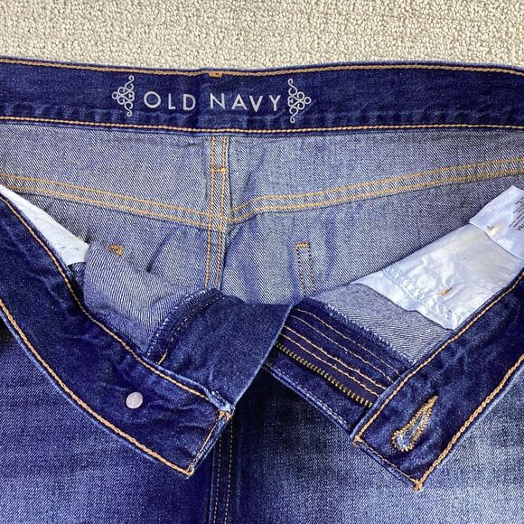 Old Navy Denim Mini Skirt Size 12 Dark Wash Distressed Frayed Hem - Picture 4 of 5